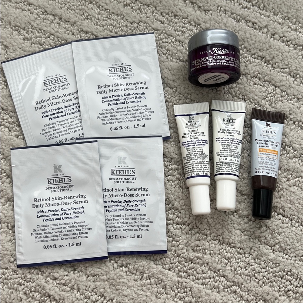 Kiehl's Retinol Skin-Renewing Anti Aging Line Reducing 8pc bundle NEW